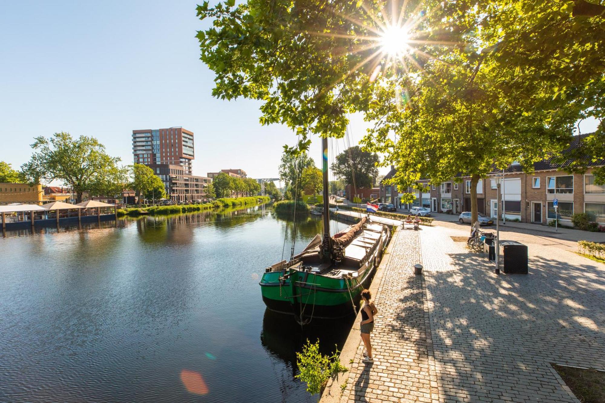 Petite Room With Wifi, Ac, And Shared Kitchen Tilburg Buitenkant foto