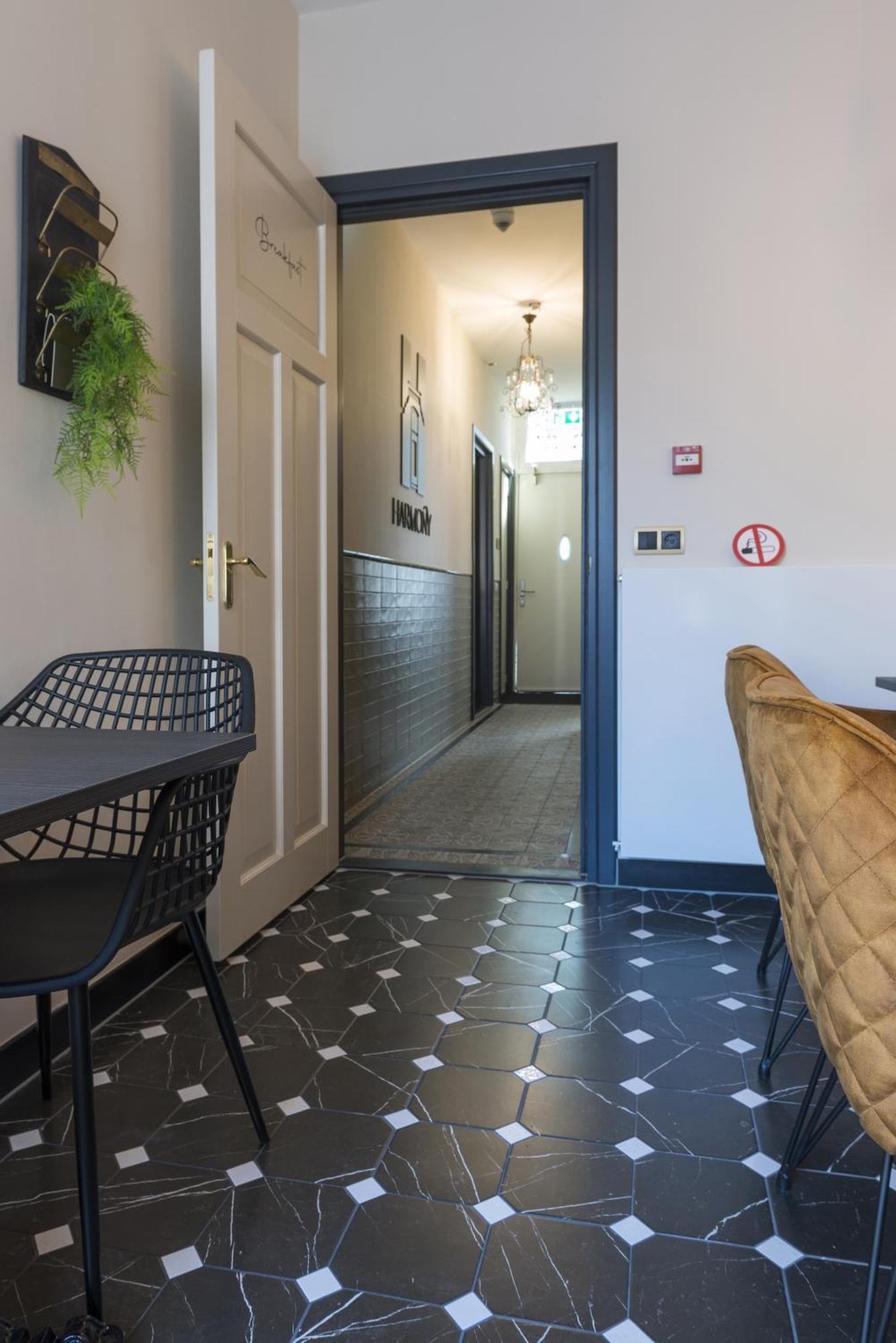 Petite Room With Wifi, Ac, And Shared Kitchen Tilburg Buitenkant foto