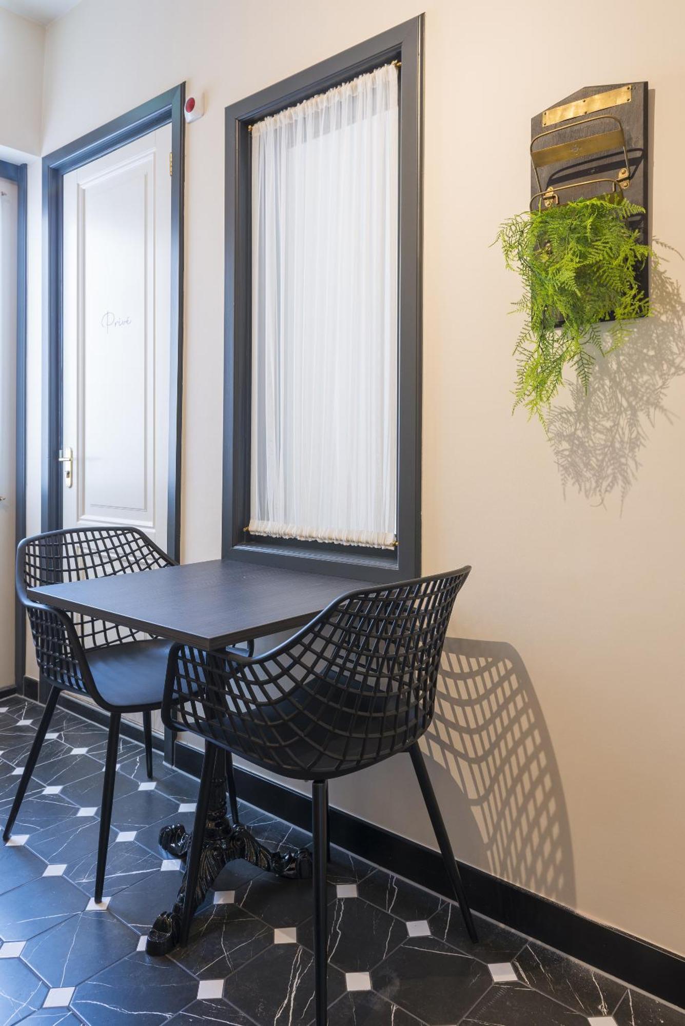 Petite Room With Wifi, Ac, And Shared Kitchen Tilburg Buitenkant foto
